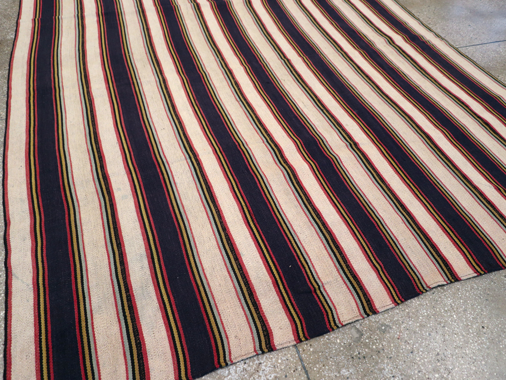 Vintage Persian Flatweave Kilim Small Room Size Carpet, No.28029 - Gss
