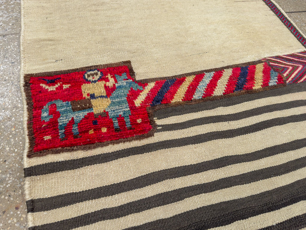 Persian Pictorial Kilim, No.28051 - Gss