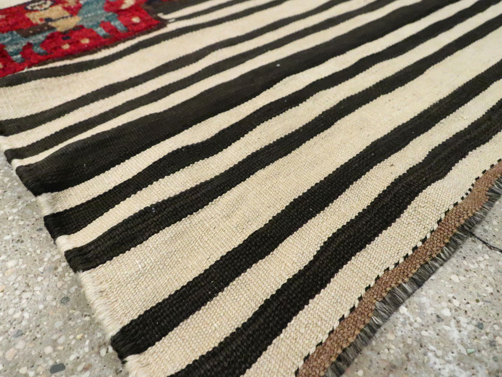 Mid-20th Century Persian Pictorial Kilim, No.28051 - Gss