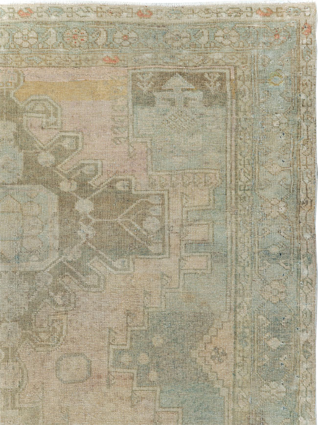 Vintage Persian Bakhtiari Gallery Rug, No.28058 - Gss