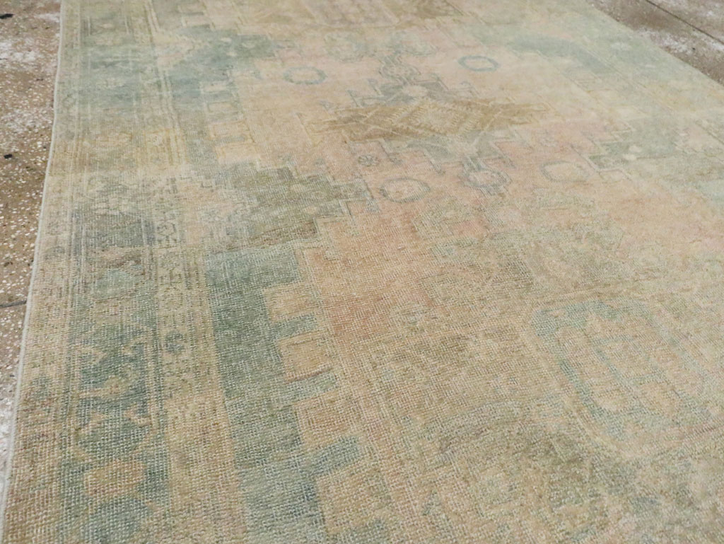 Vintage Persian Bakhtiari Gallery Rug, No.28058 - Gss