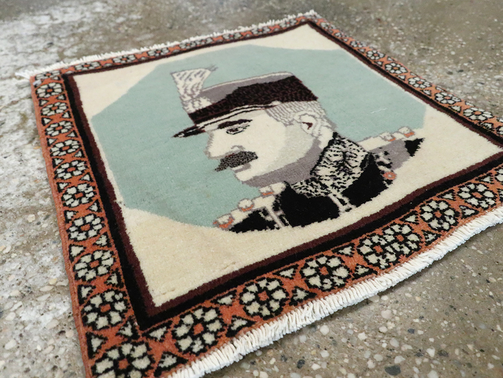 Vintage Persian Tabriz Pictorial Rug, No.28097 - Gss