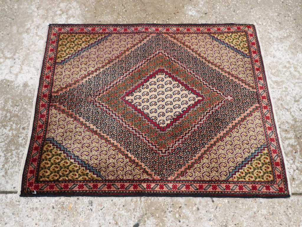 Vintage Persian Tabriz Throw Rug, No.28099 - Gss