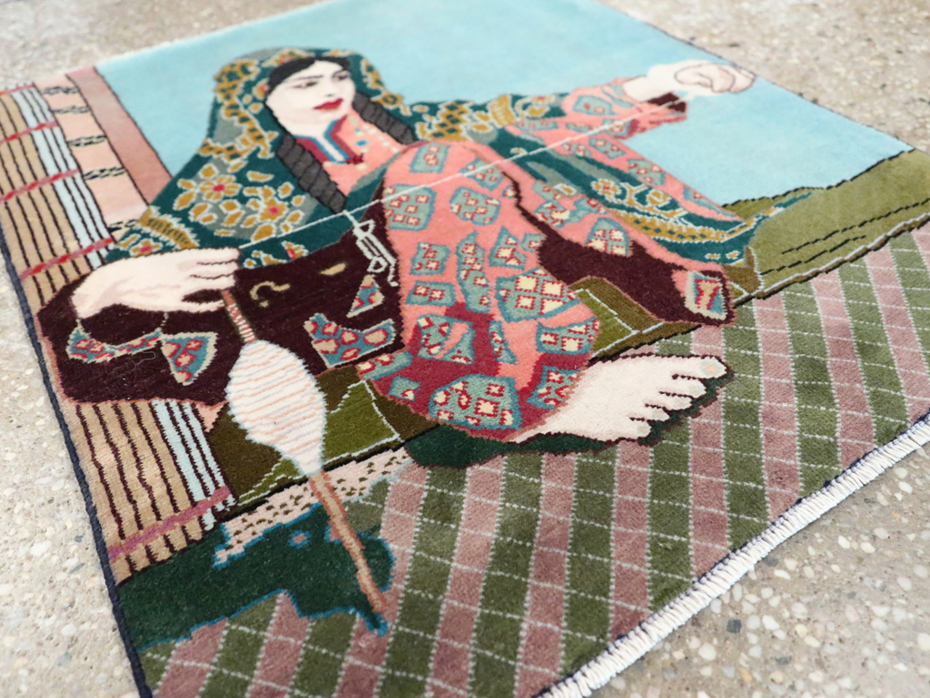 Vintage Persian Tabriz Pictorial Rug, No.28104 - Gss