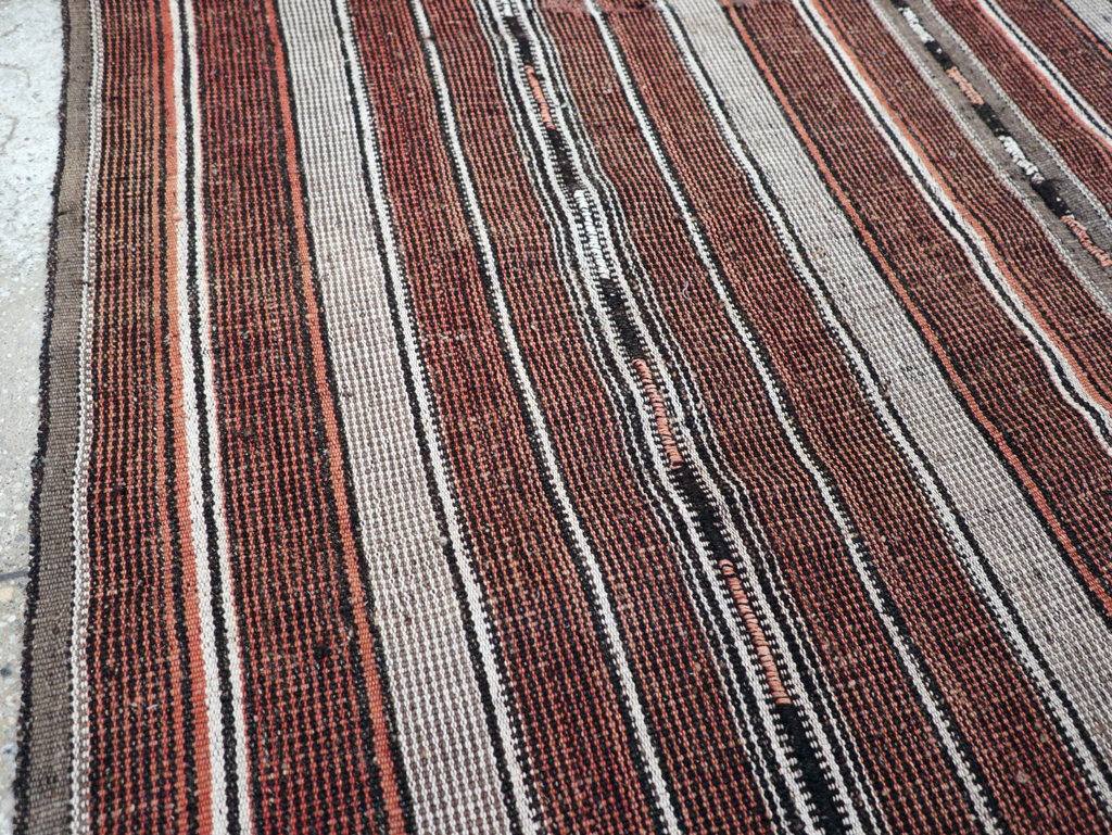 Vintage Persian Flatweave Kilim Accent Rug, No.28110 - Gss