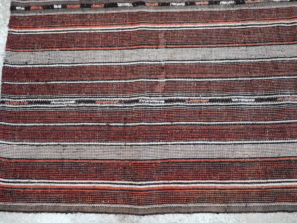 Vintage Persian Flatweave Kilim Accent Rug, No.28110 - Gss