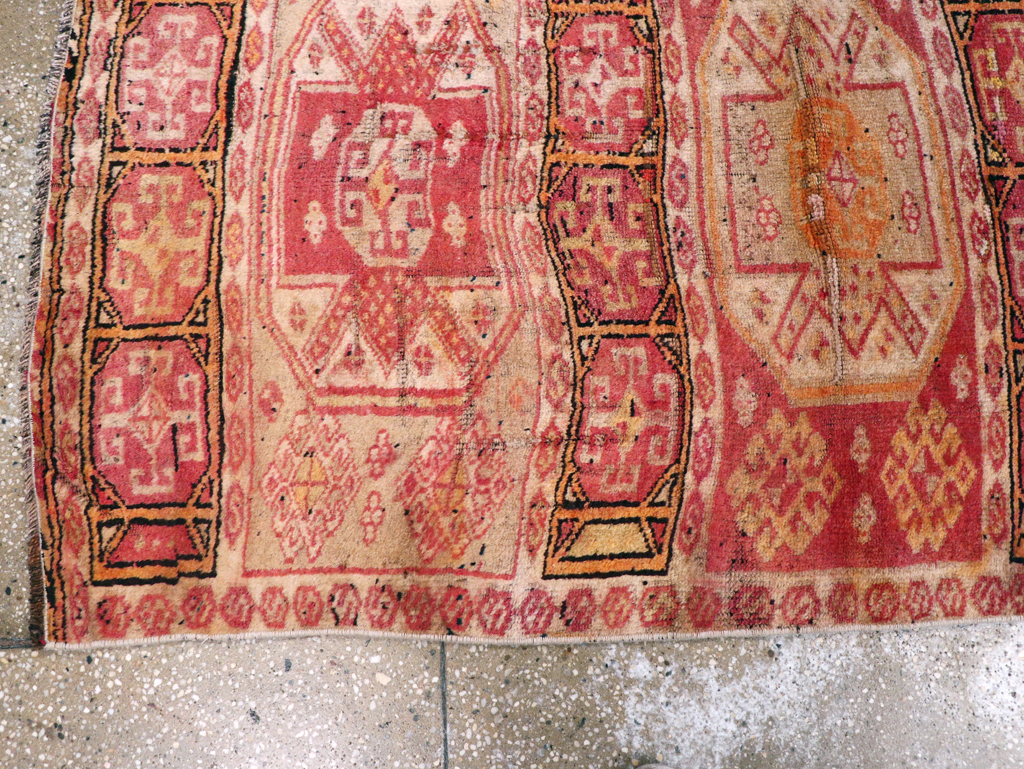 Vintage Turkish Anatolian Runner, No.28117 - Gss