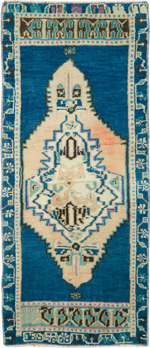 Vintage Turkish Anatolian Throw Rug, No.28118 - Gss