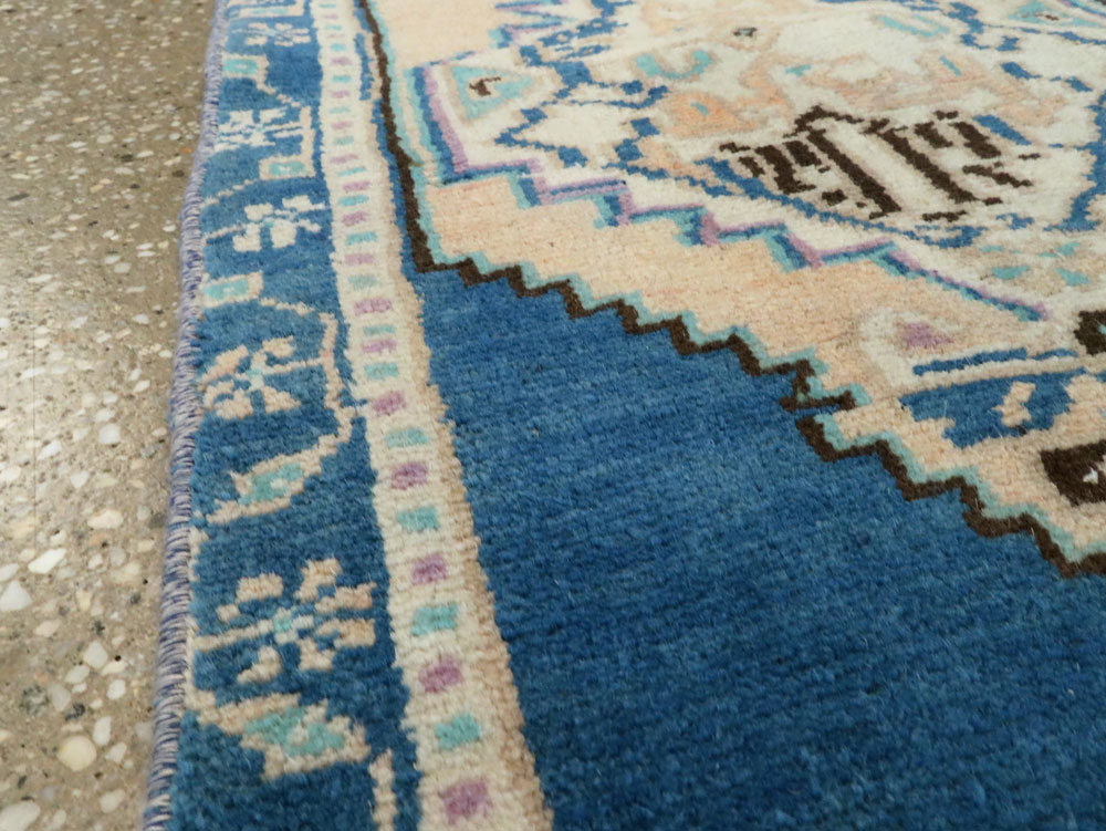 Vintage Turkish Anatolian Throw Rug, No.28118 - Gss