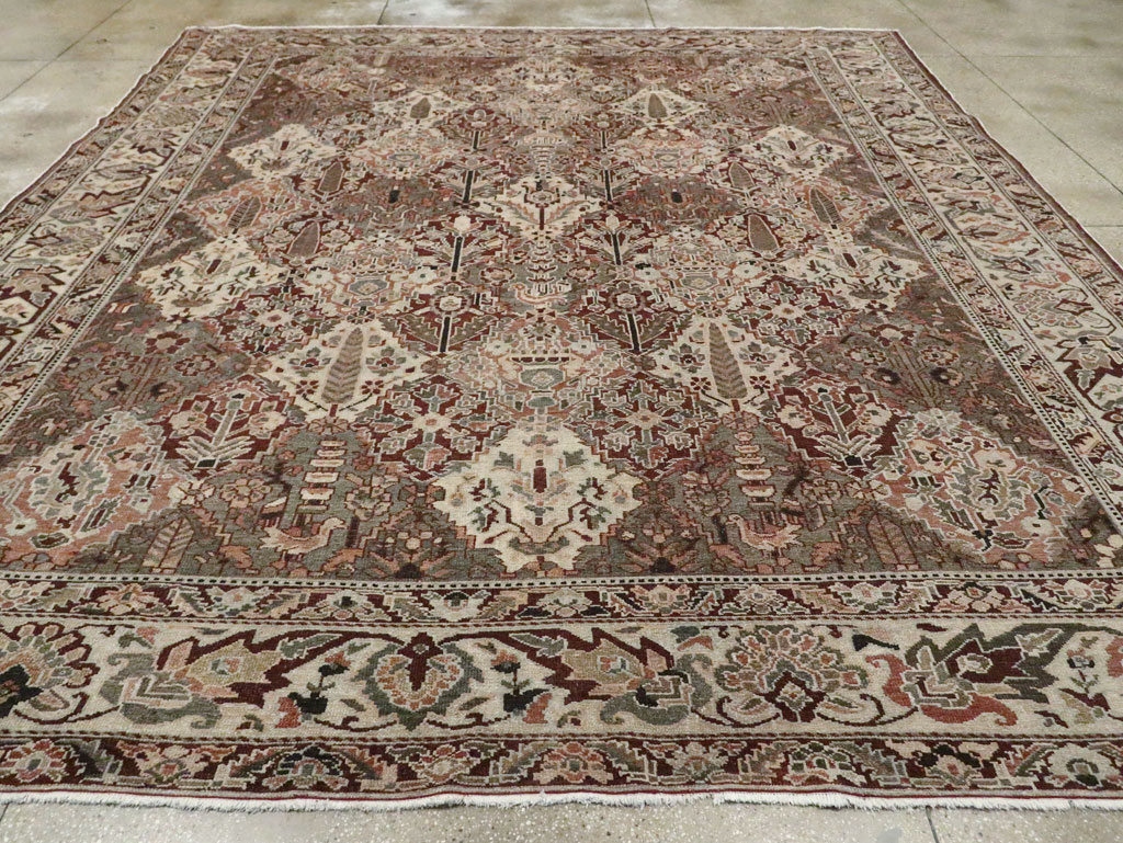 Antique Persian Square Bakhtiari Carpet, No.28122 - Gss