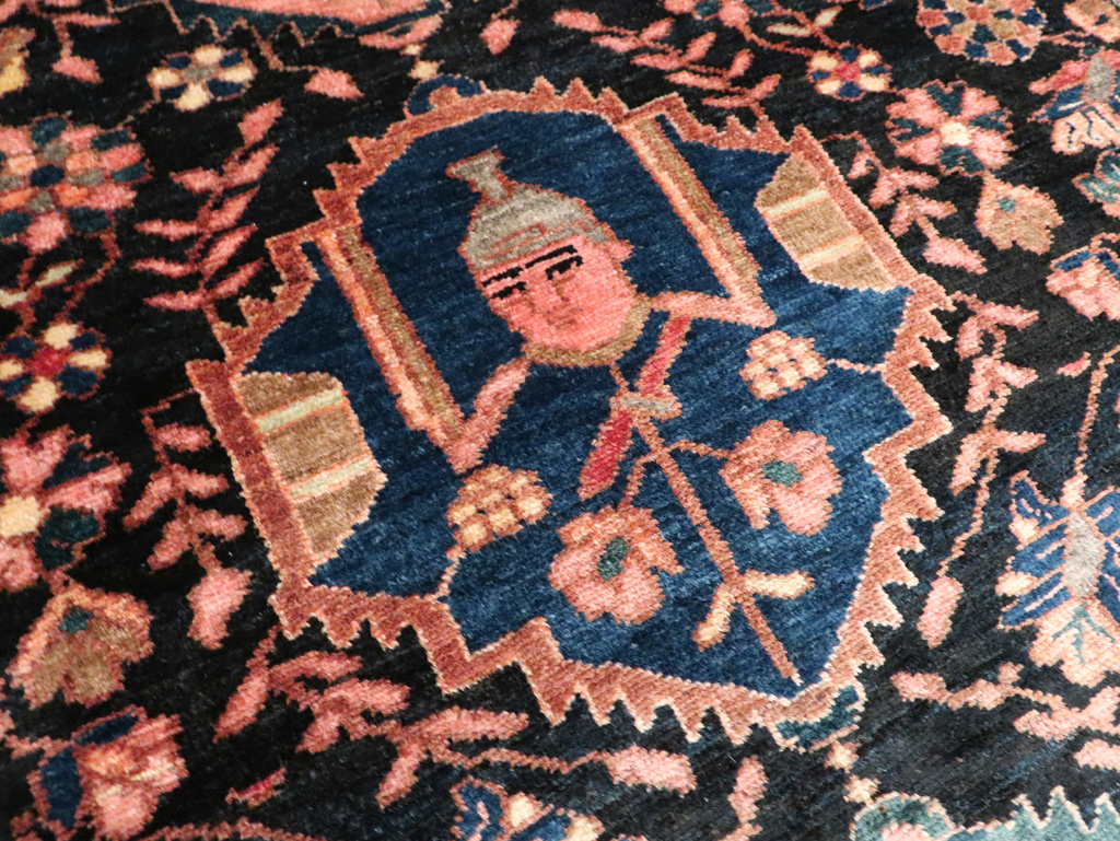 Antique Persian Pictorial Malayer Rug, No.28133 - Gss