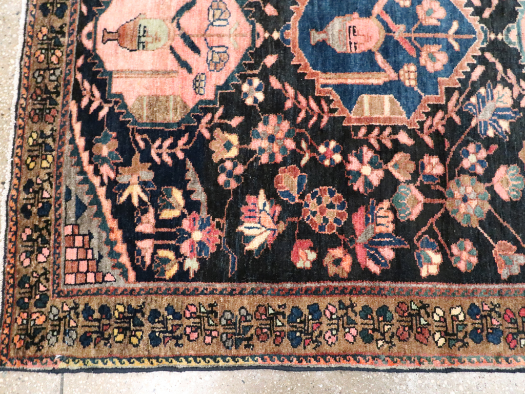 Antique Persian Pictorial Malayer Rug, No.28133 - Gss