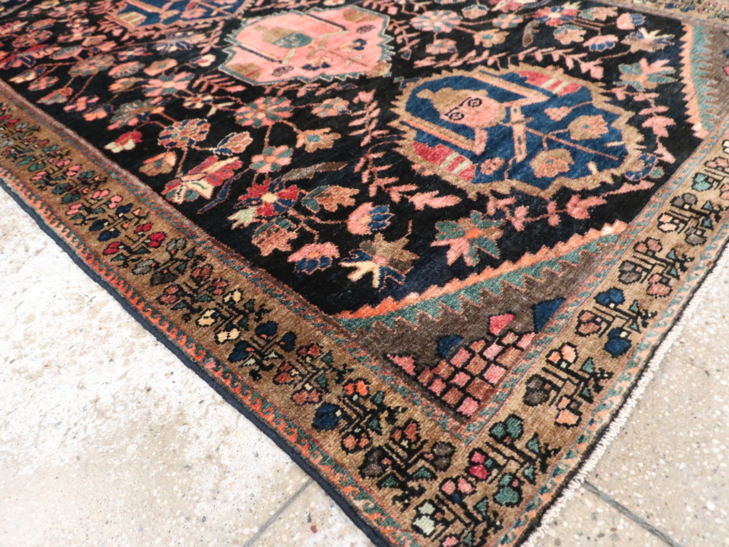 Antique Persian Pictorial Malayer Rug, No.28133 - Gss