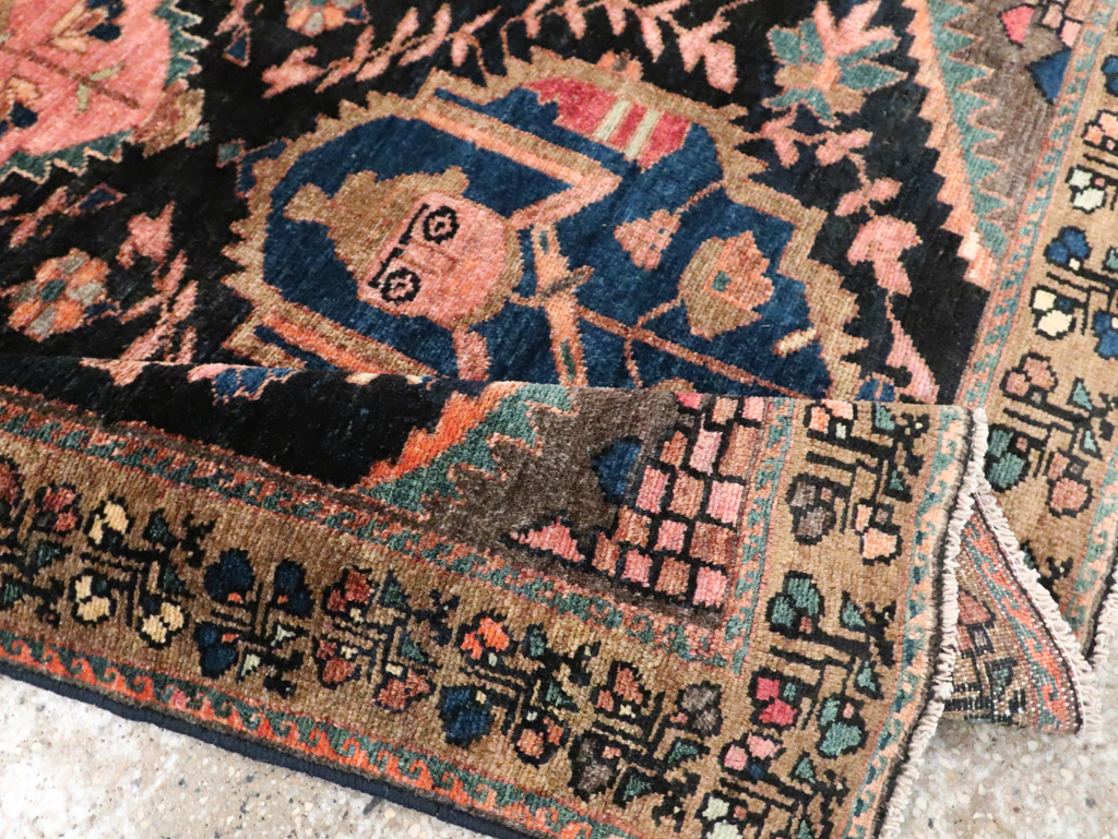 Antique Persian Pictorial Malayer Rug, No.28133 - Gss