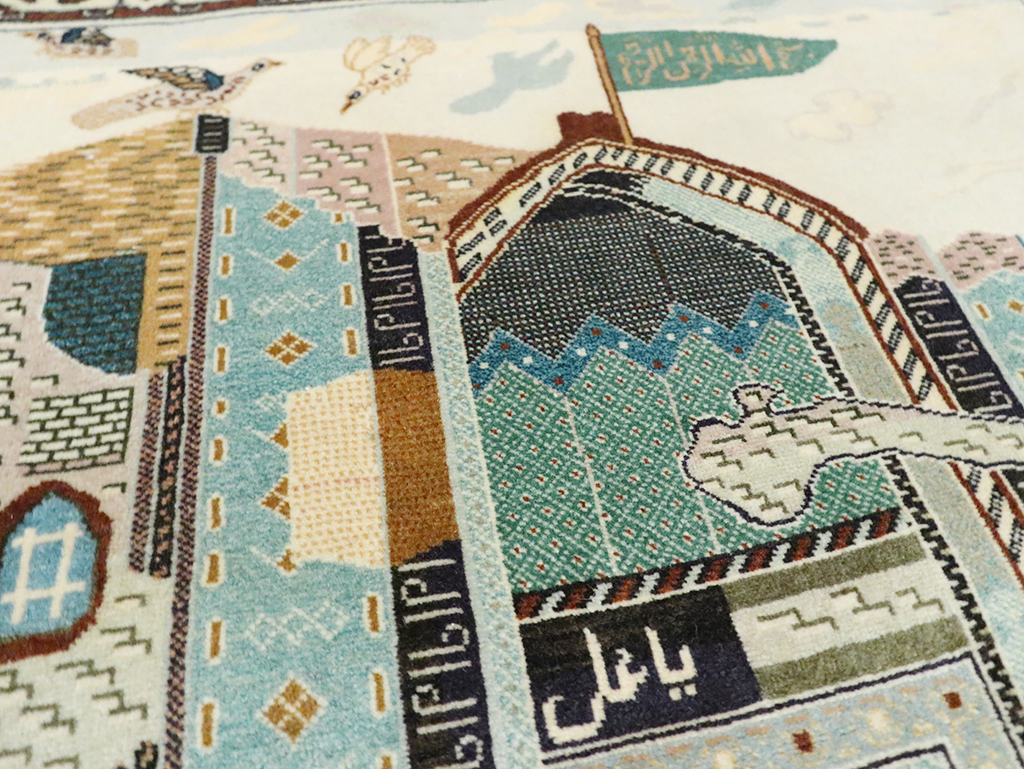 Vintage Persian Pictorial Tabriz Rug, No.28135 - Gss