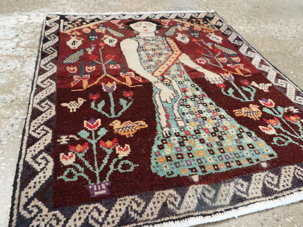 Vintage Persian Hamadan Pictorial Rug, No.28161 - Gss
