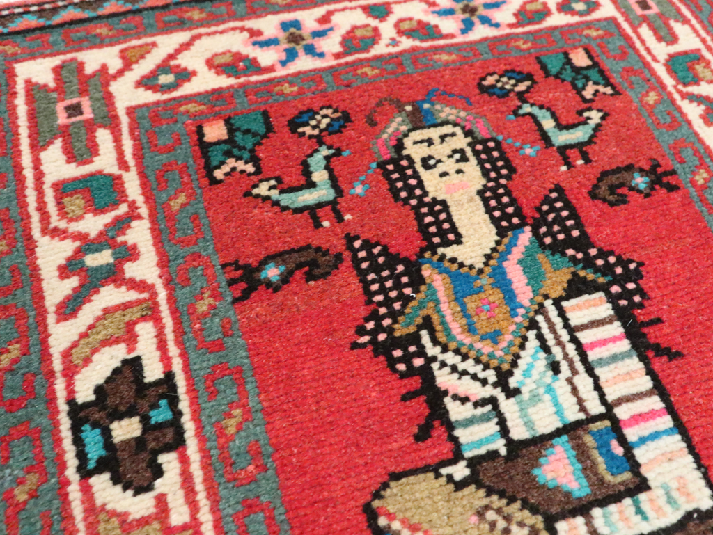 Vintage Persian Mahal Pictorial Rug (Pair: 2 of 2), No.28166 - Gss