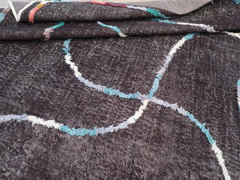 Modern Turkish Anatolian Distressed Room Size Carpet, No.28167 - Gss