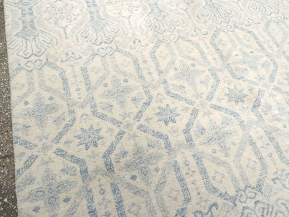 Spanish Cuenca Inspired Contemporary Turkish Room Size Carpet, No.28175 - Gss