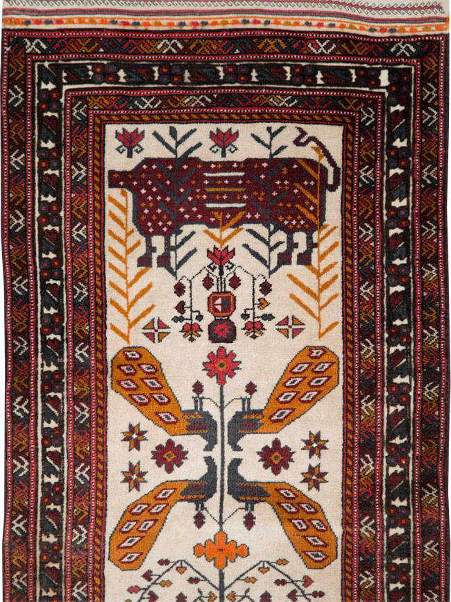 Vintage Persian Qashqai Runner, No.28183 - Gss