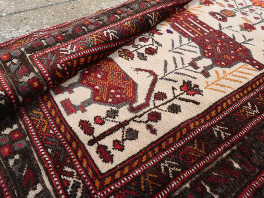 Vintage Persian Qashqai Runner, No.28183 - Gss