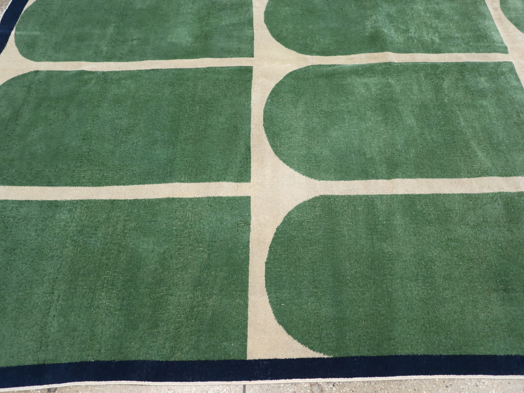 Vintage Turkish Anatolian Art Deco Style Room Size Carpet, No.28192 - Gss