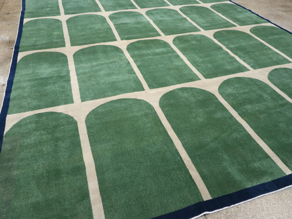 Vintage Turkish Anatolian Art Deco Style Room Size Carpet, No.28192 - Gss