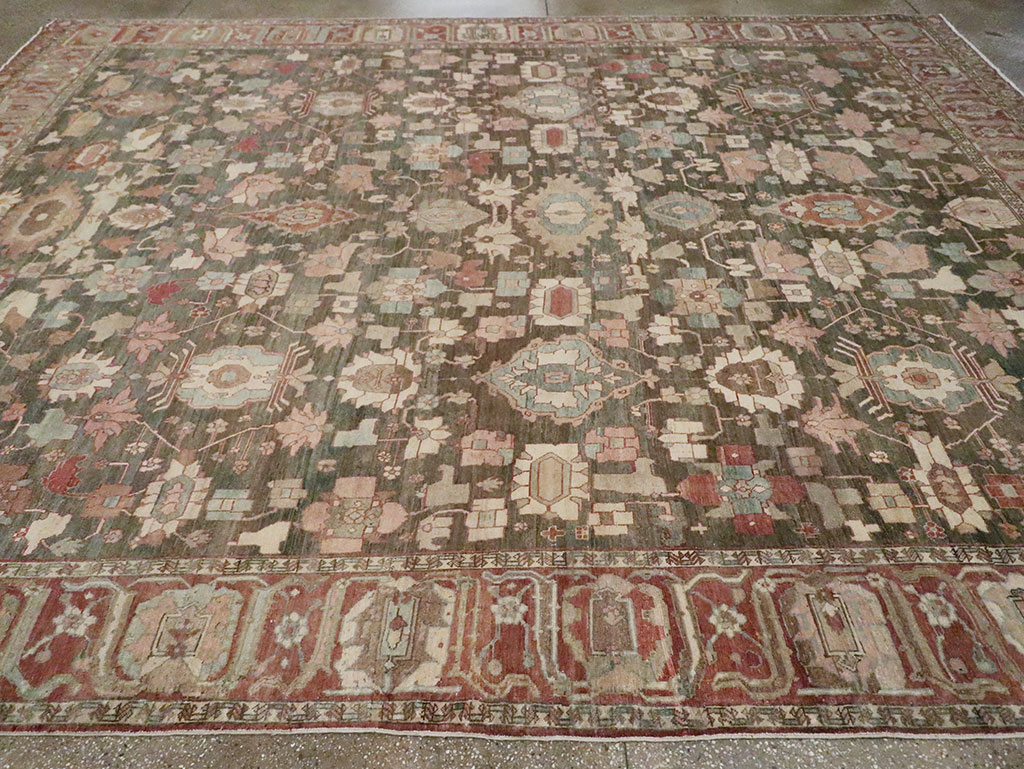 Antique Persian Bakhitari Carpet, No.28259 - Gss