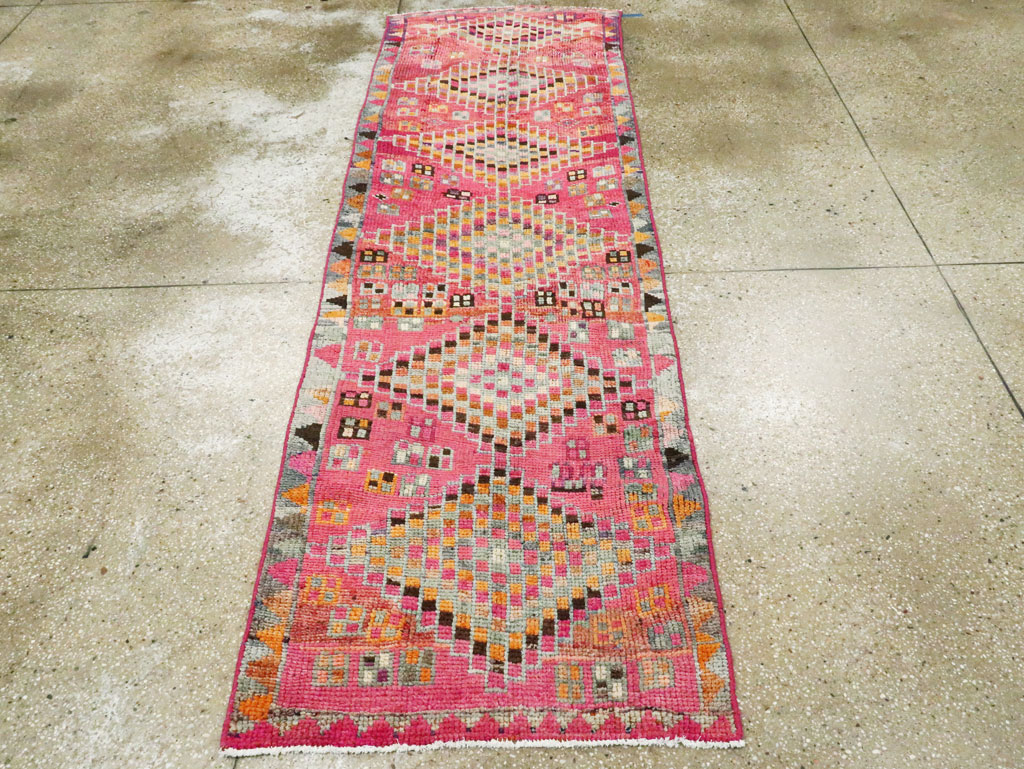 Vintage Turkish Anatolian Runner, No.28289 - Gss