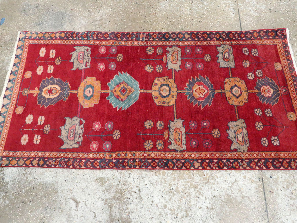 Vintage Persian Mahal Rug, No.28290 - Gss