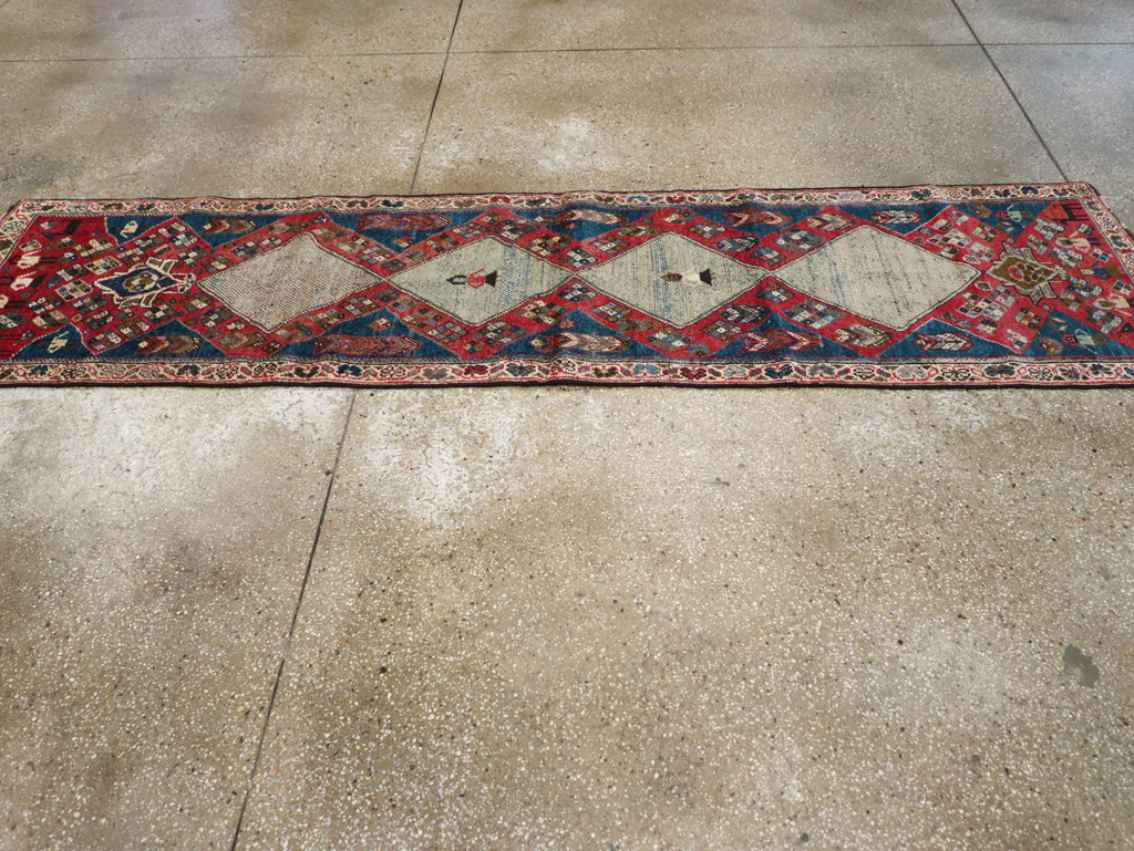 Vintage Persian Mahal Runner, No.28301 - Gss