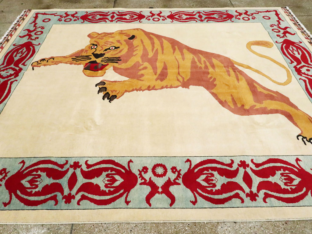 Modern Turkish Pictorial Carpet, No.28351 - Gss