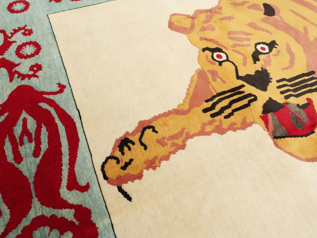 Modern Turkish Pictorial Carpet, No.28351 - Gss