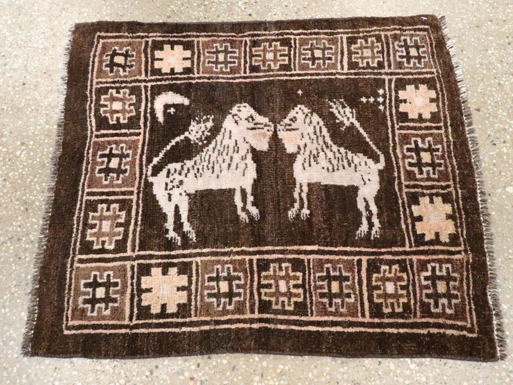 Vintage Turkish Anatolian Pictorial Rug, No.28355 - Gss