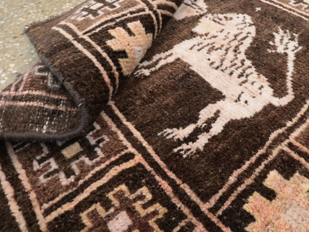 Vintage Turkish Anatolian Pictorial Rug, No.28355 - Gss