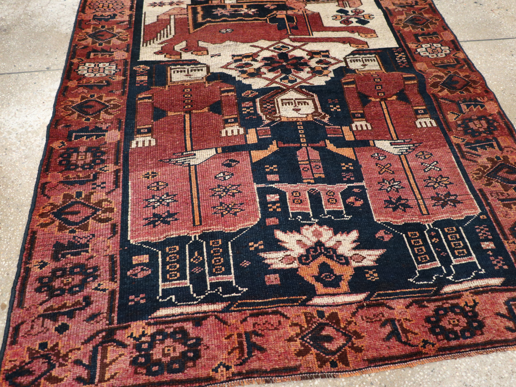 Vintage Persian Bakhtiari Pictorial Rug, No.28358 - Gss