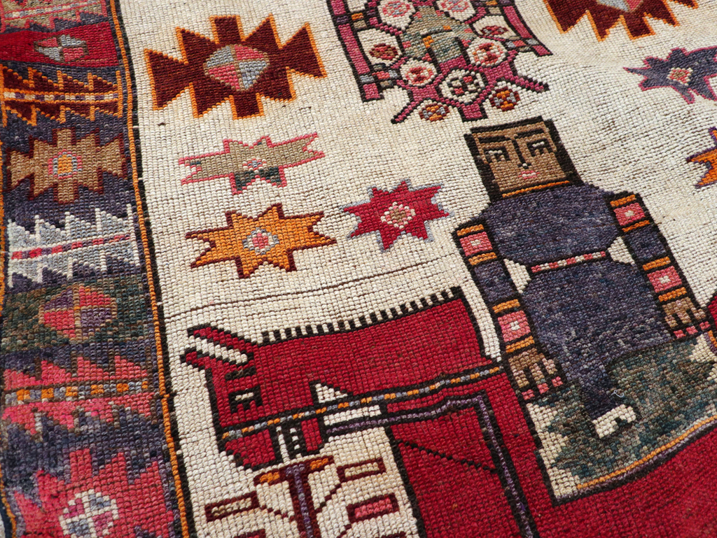 Vintage Persian Bakhtiari Rug, No.28361 - Gss