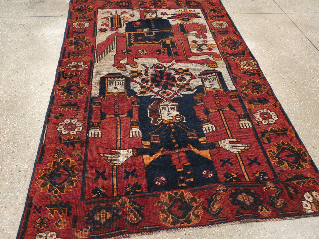Vintage Persian Bakhtiari Rug, No.28362 - Gss
