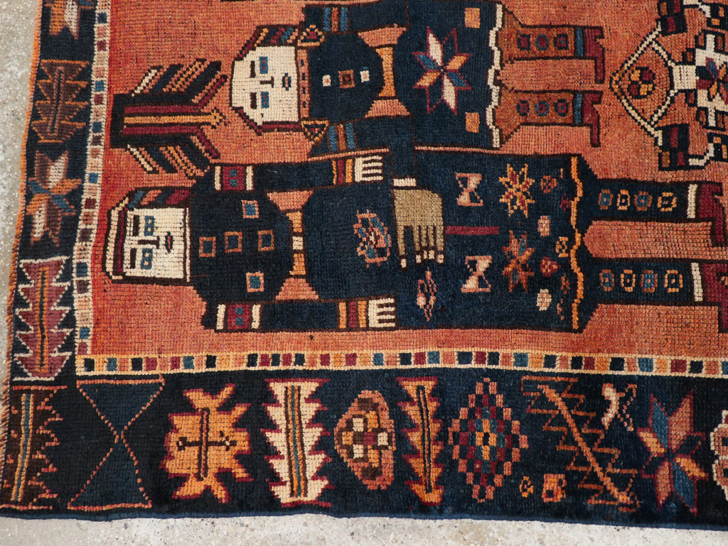 Vintage Persian Bakhtiari Pictorial Rug, No.28369 - Gss