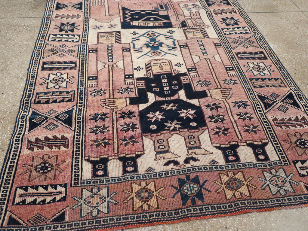 Vintage Persian Bakhtiari Rug, No.28371 - Gss