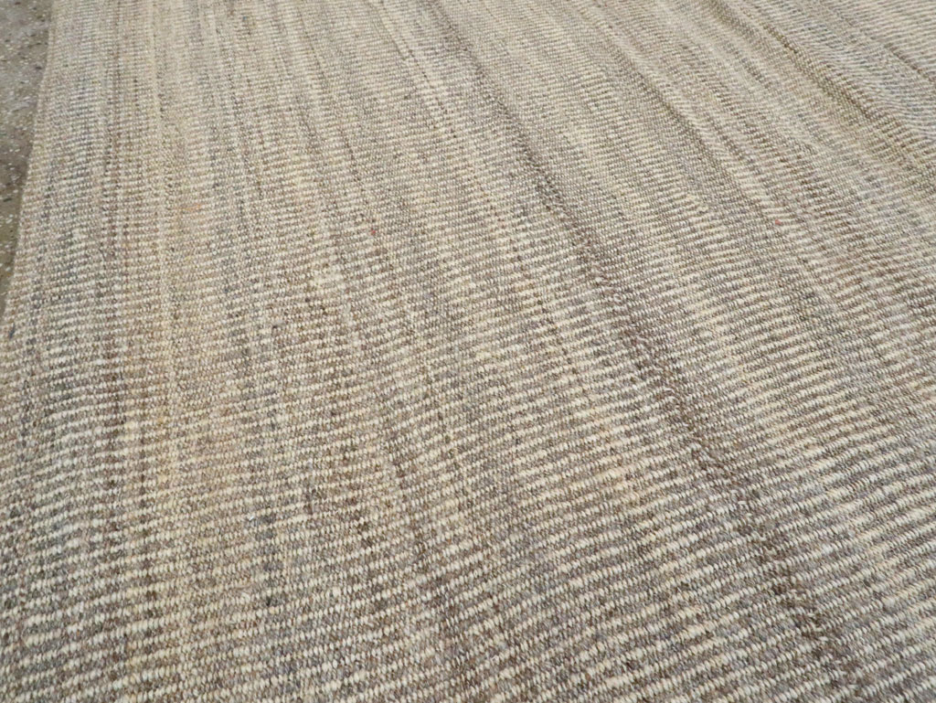 Vintage Persian Room Size Flatweave Rug, No.28373 - Gss