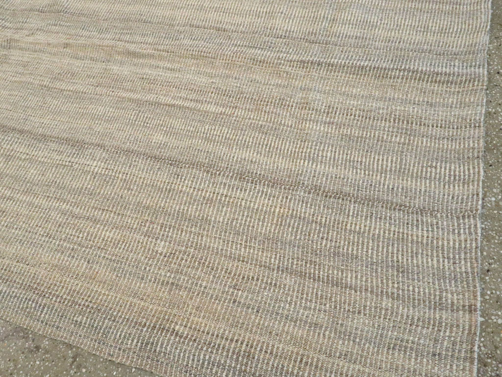 Vintage Persian Flatweave Room Size Carpet, No.28373 - Gss