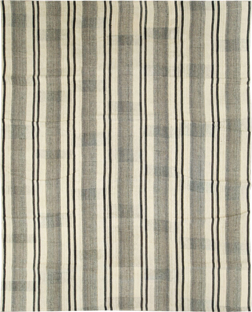 Vintage Persian Flatweave Kilim Room Size Carpet, No.28375 - Gss