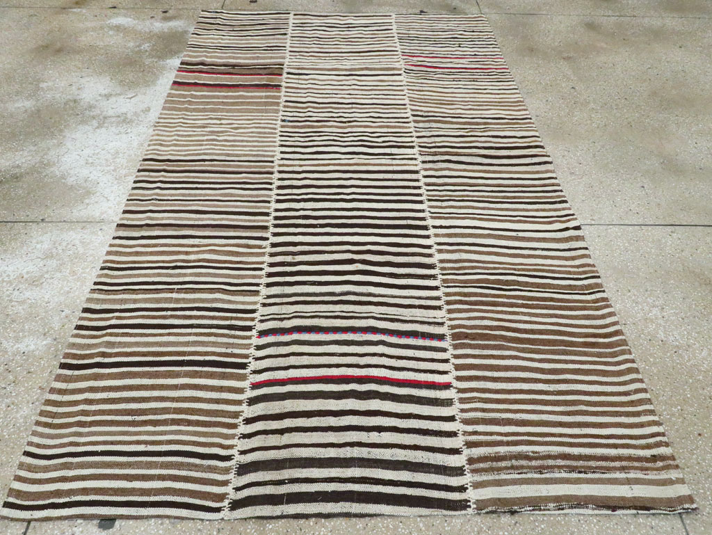 Vintage Persian Flatweave Kilim Accent Rug, No.28379 - Gss