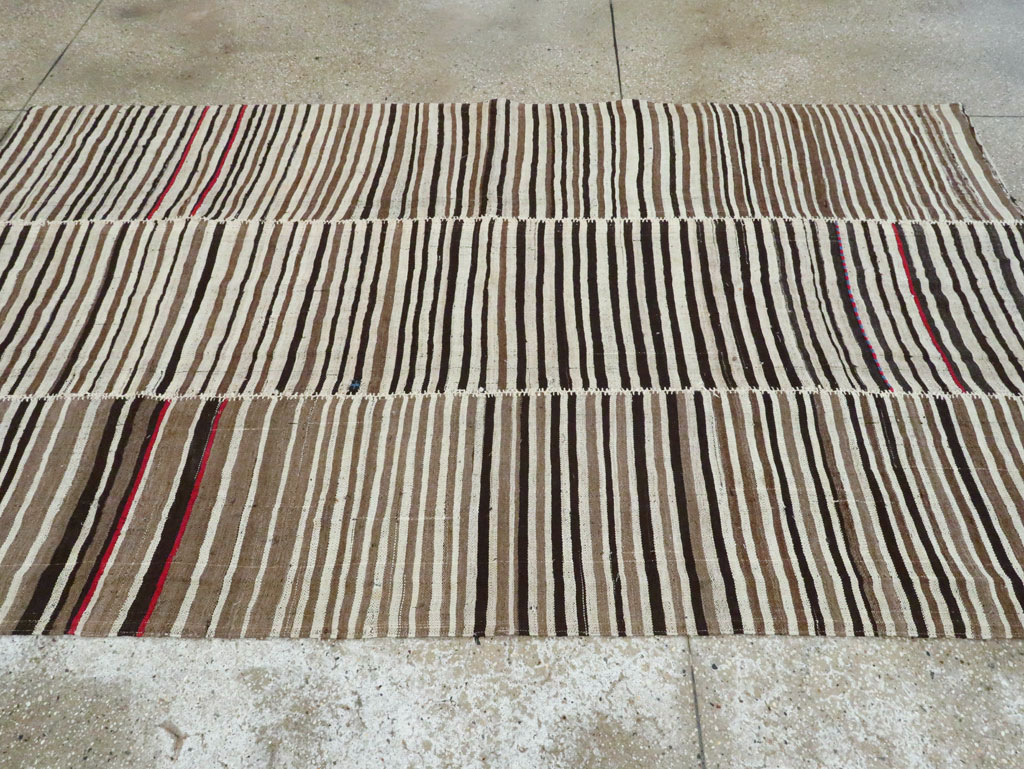 Vintage Persian Flatweave Kilim Accent Rug, No.28379 - Gss