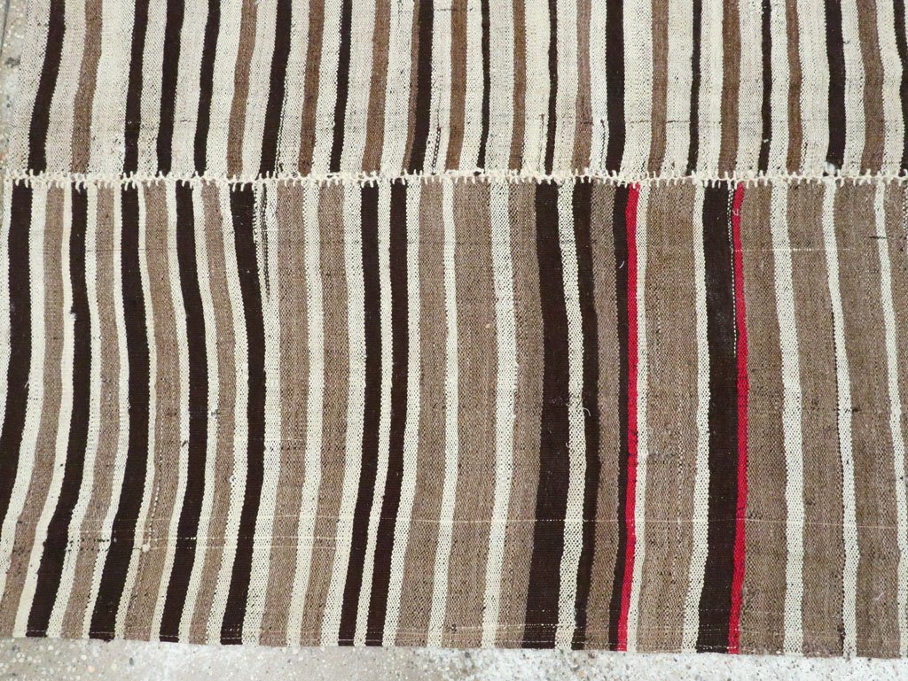 Vintage Persian Flatweave Kilim Accent Rug, No.28379 - Gss