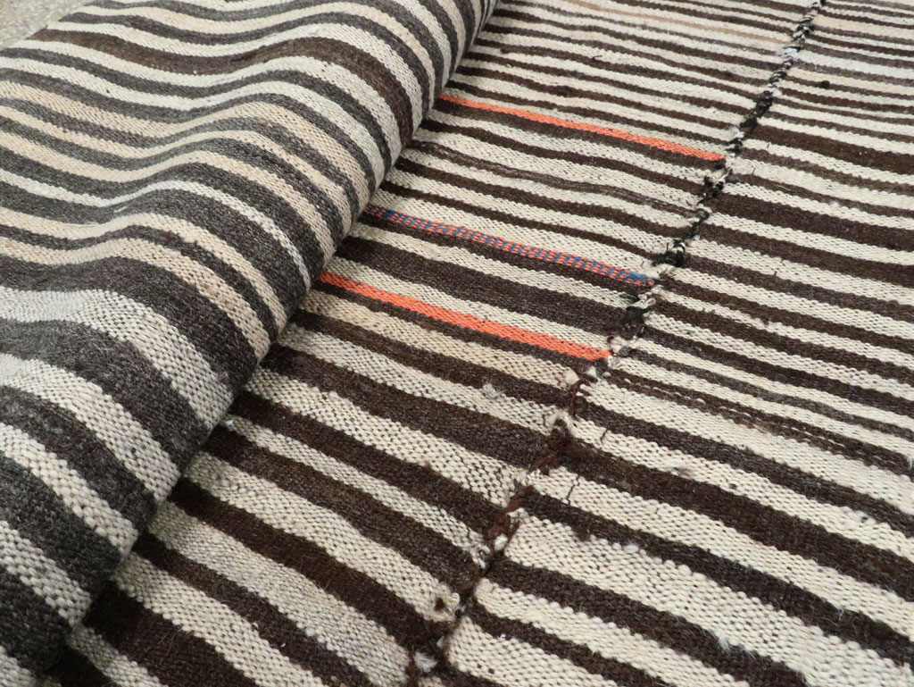 Vintage Persian Flatweave Kilim Rug, No.28384 - Gss