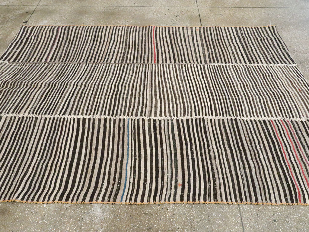 Vintage Persian Flatweave Kilim Accent Rug, No.28387 - Gss