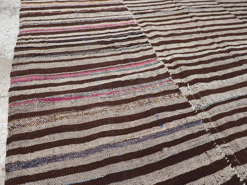 Vintage Persian Flatweave Kilim Accent Rug, No.28390 - Gss