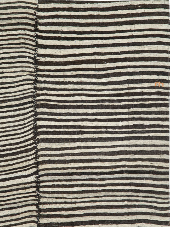 Vintage Persian Mazandaran Kilim Accent Carpet, No.28394 - Gss